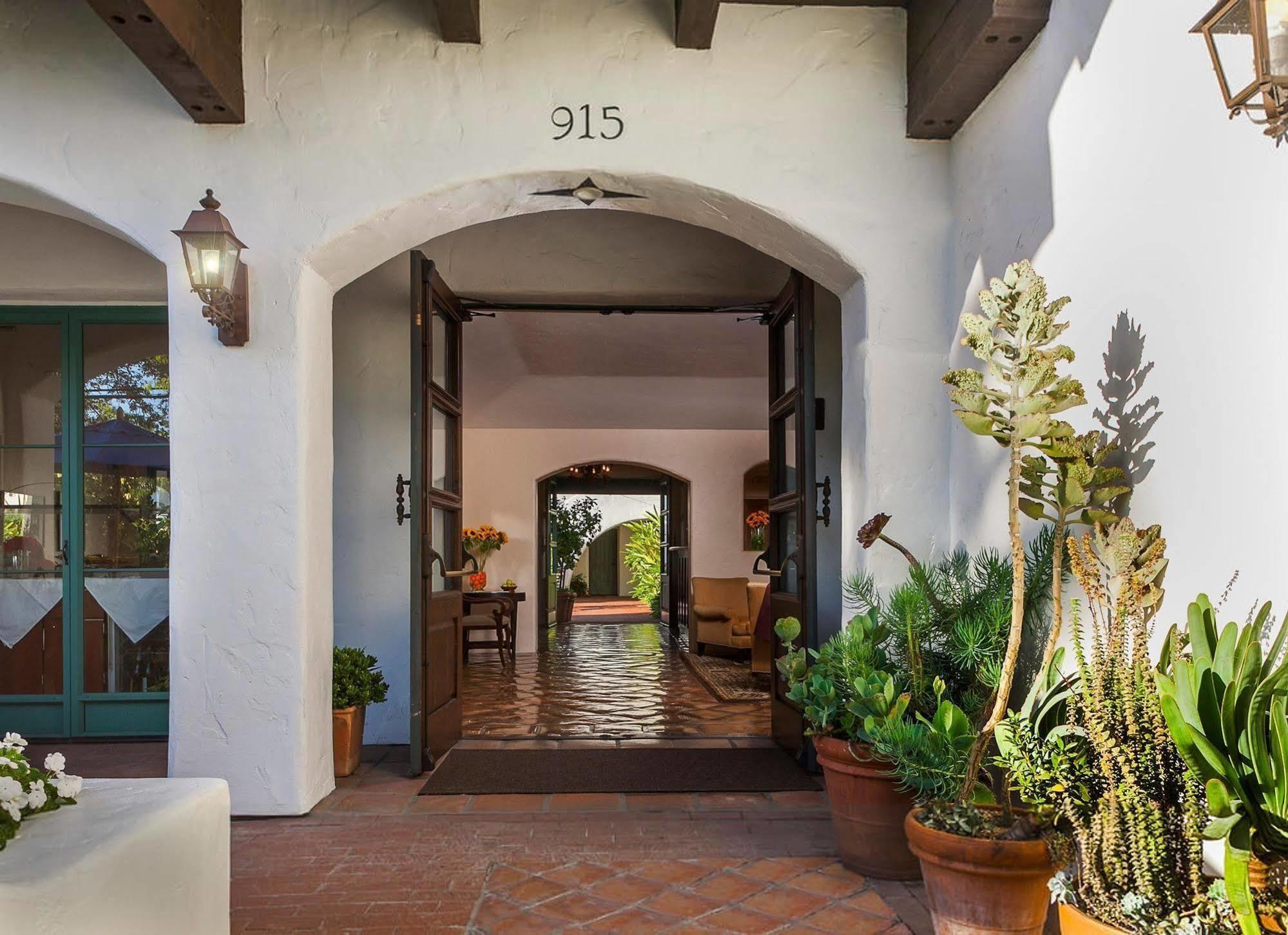Spanish Garden Inn Santa Barbara Exterior photo