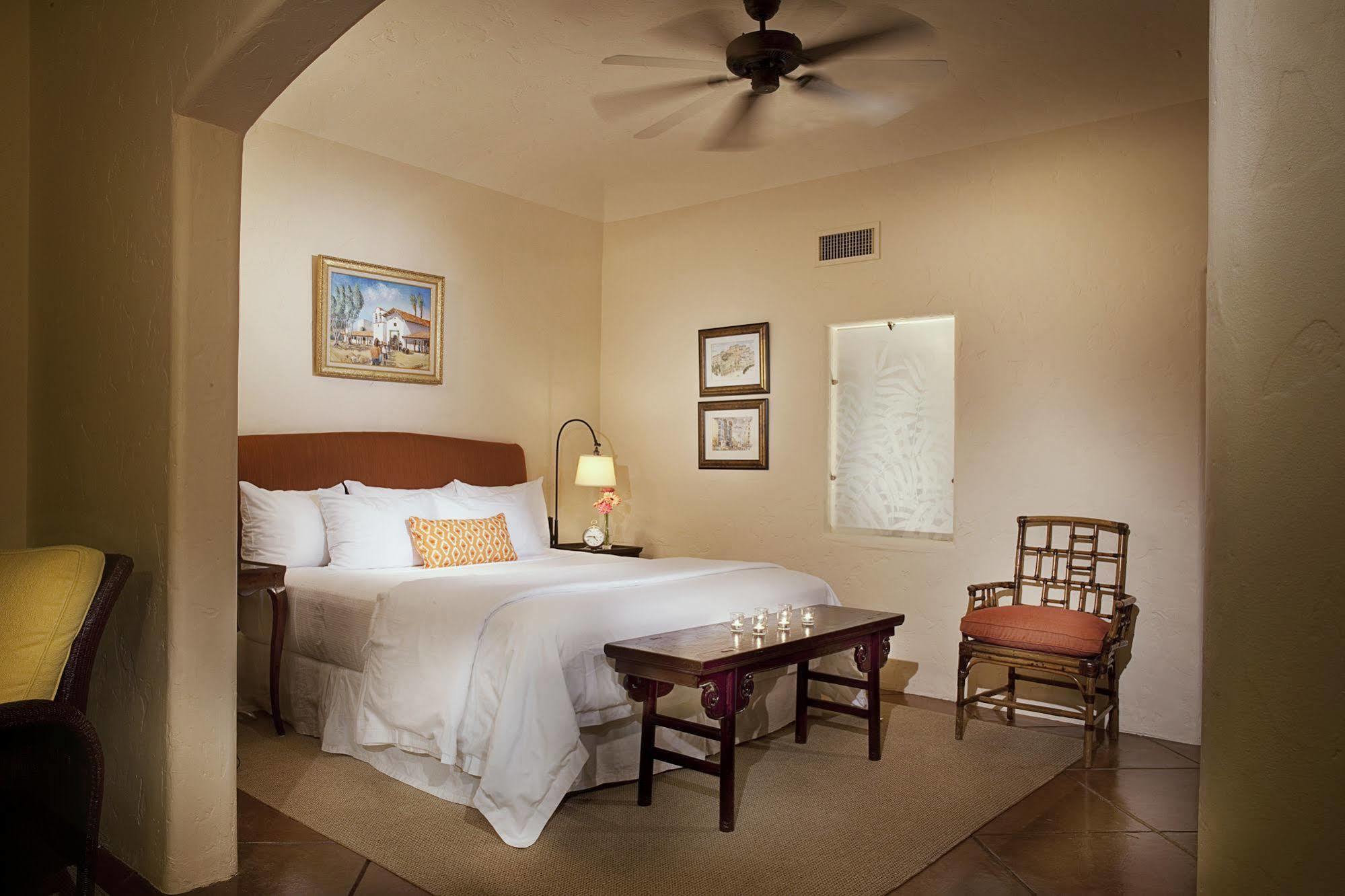 Spanish Garden Inn Santa Barbara Exterior photo